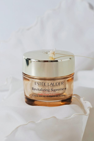 Estée Lauder Revitalizing Supreme+ Youth Power Crème